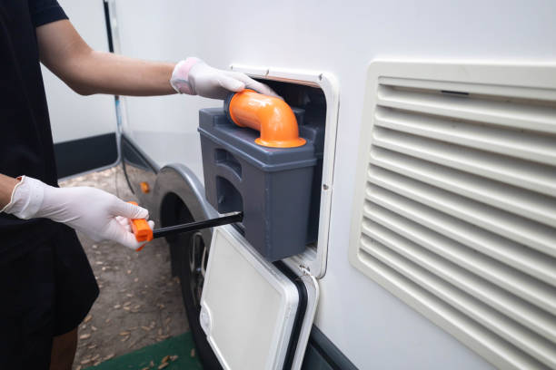 Portable Toilet Options We Offer in West Little River, FL